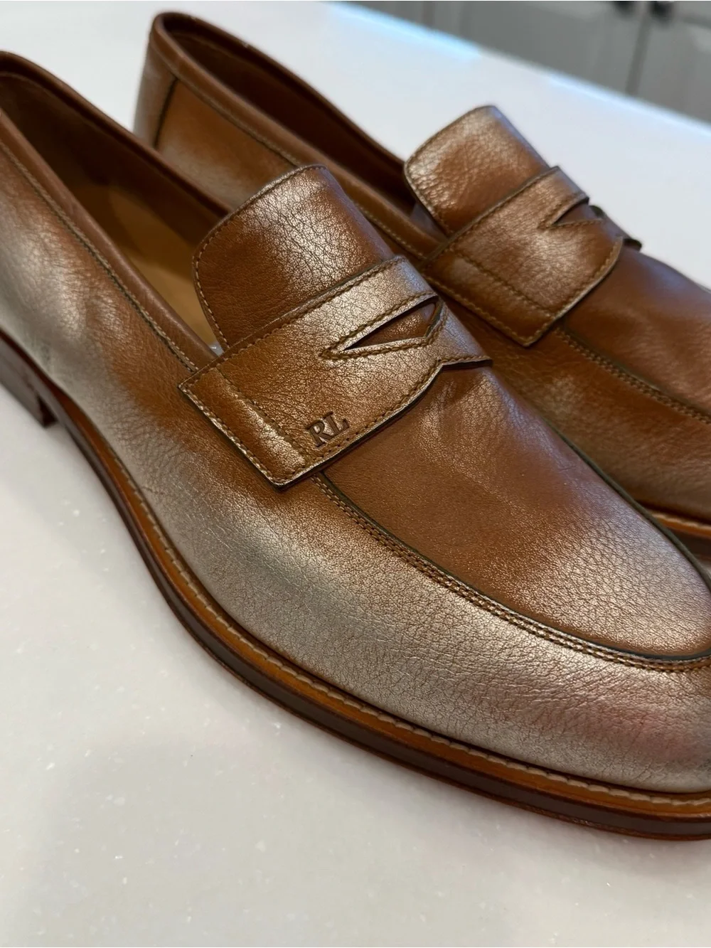 Ralph Lauren Purple Label Women’s Leather Loafers Tan W/ Metallic  Sz US 8.5